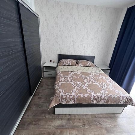 Apartmán Nesta Apartament Fălticeni Exteriér fotografie
