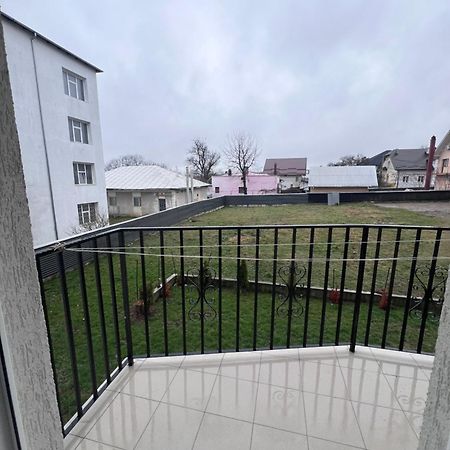 Apartmán Nesta Apartament Fălticeni Exteriér fotografie